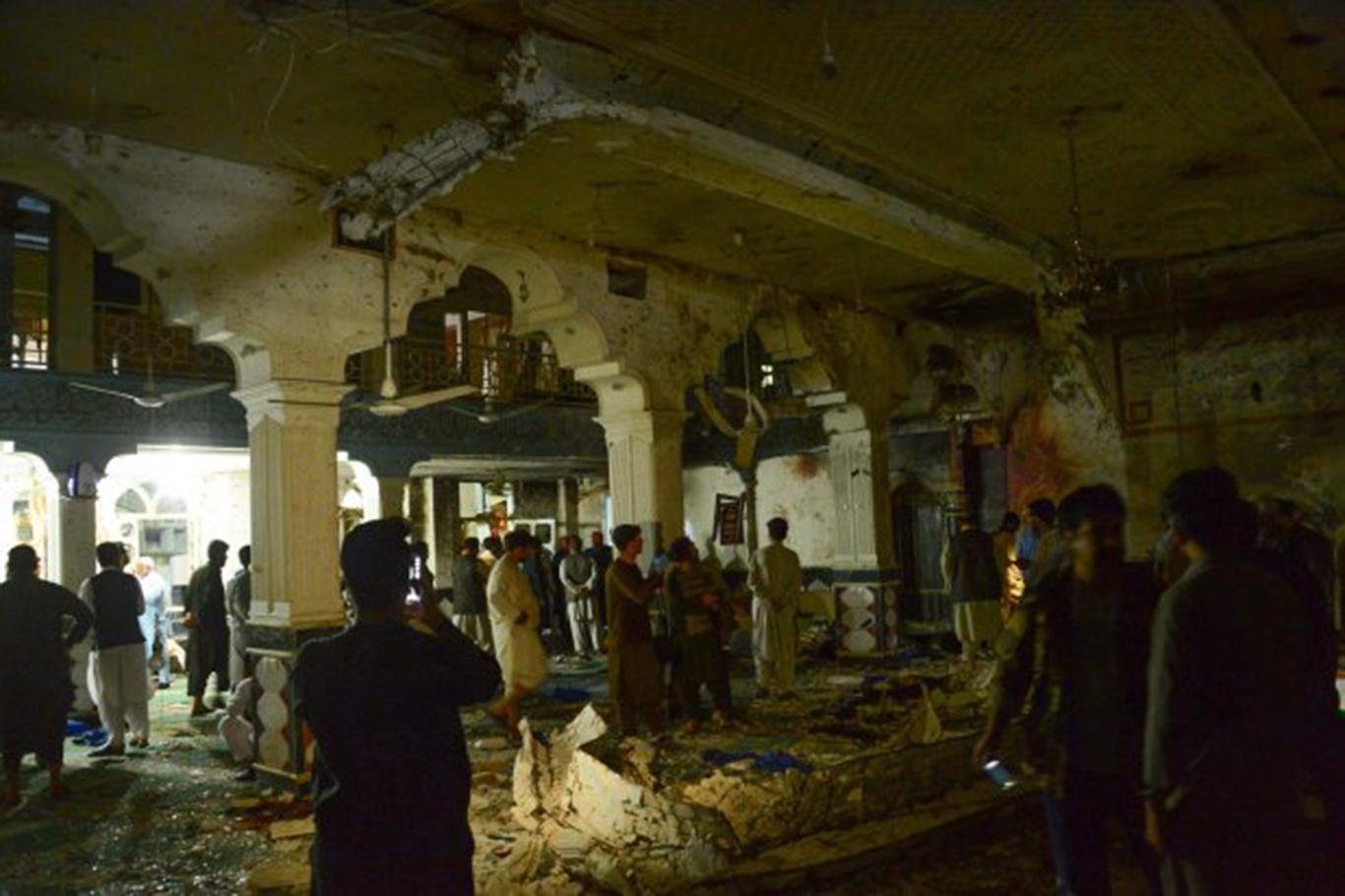 Afganistan'da camiye bombalı saldırı: 20 ölü 30 yaralı